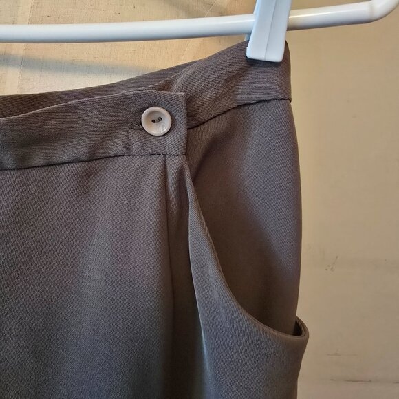 Jones New York & Jones Wear - 3-Piece Skirt, Blazer & Knit Top Set in Sage - Picture 13 of 16